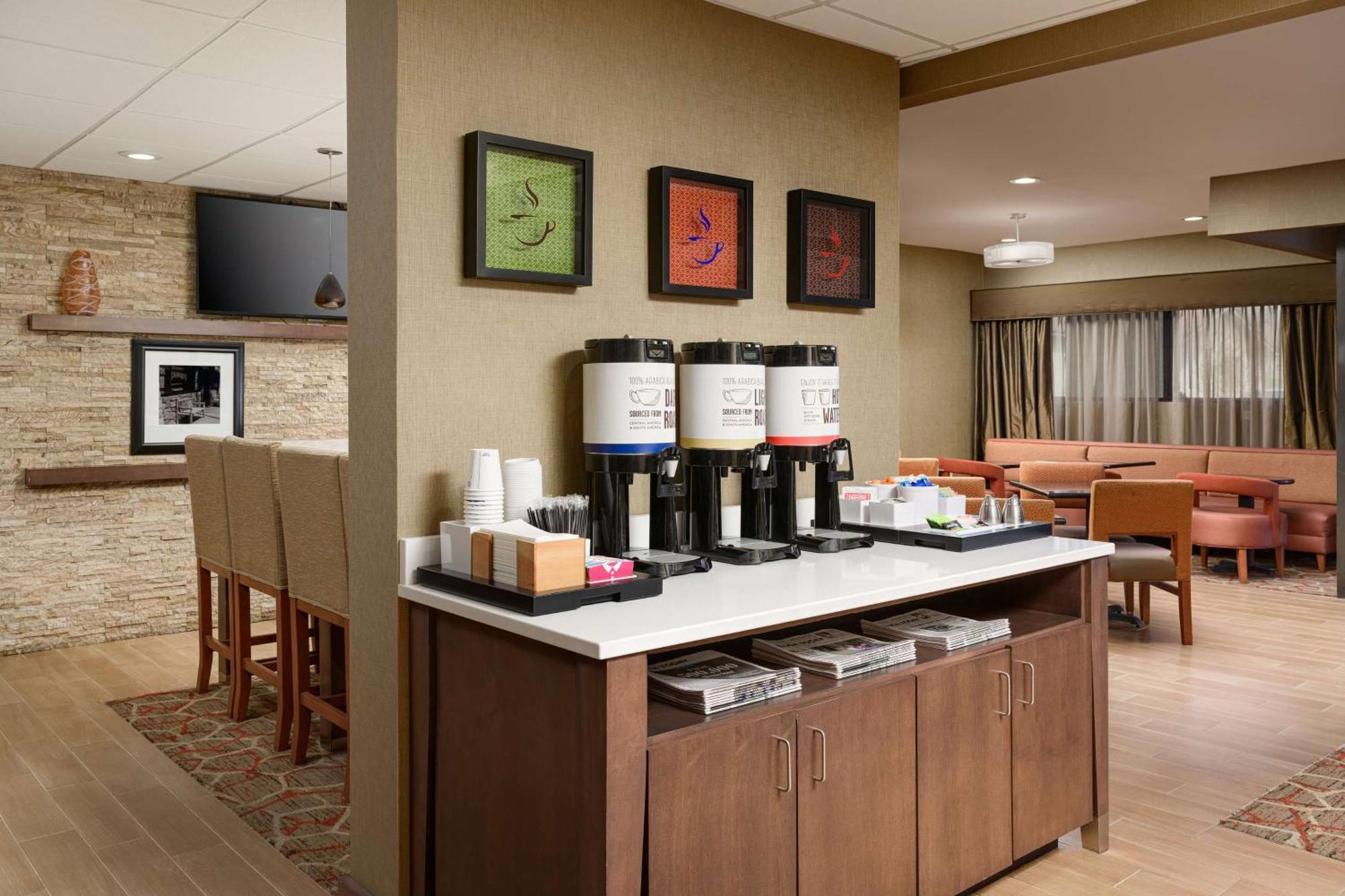 Hampton Inn Oak Ridge Knoxville Exterior photo