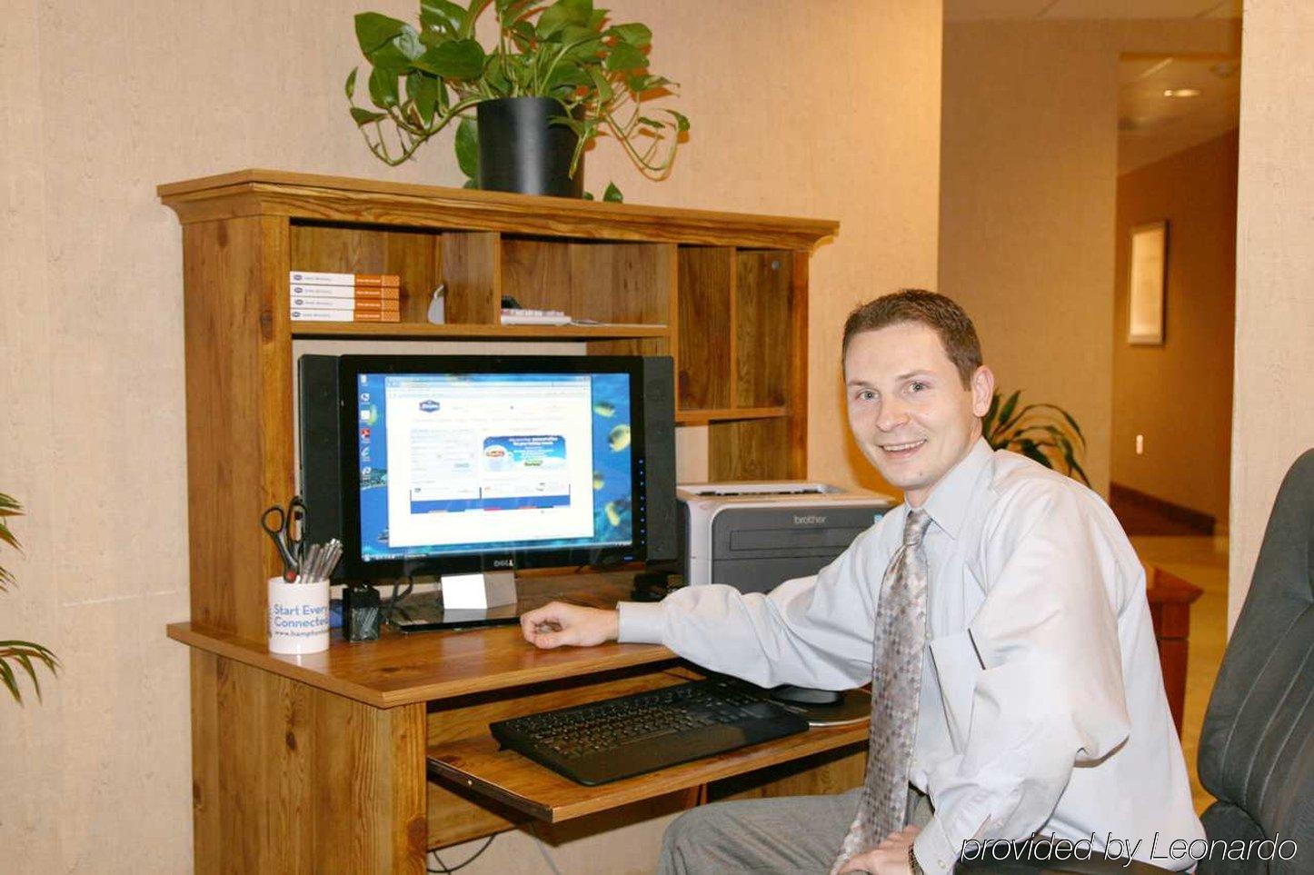 Hampton Inn Oak Ridge Knoxville Facilities photo